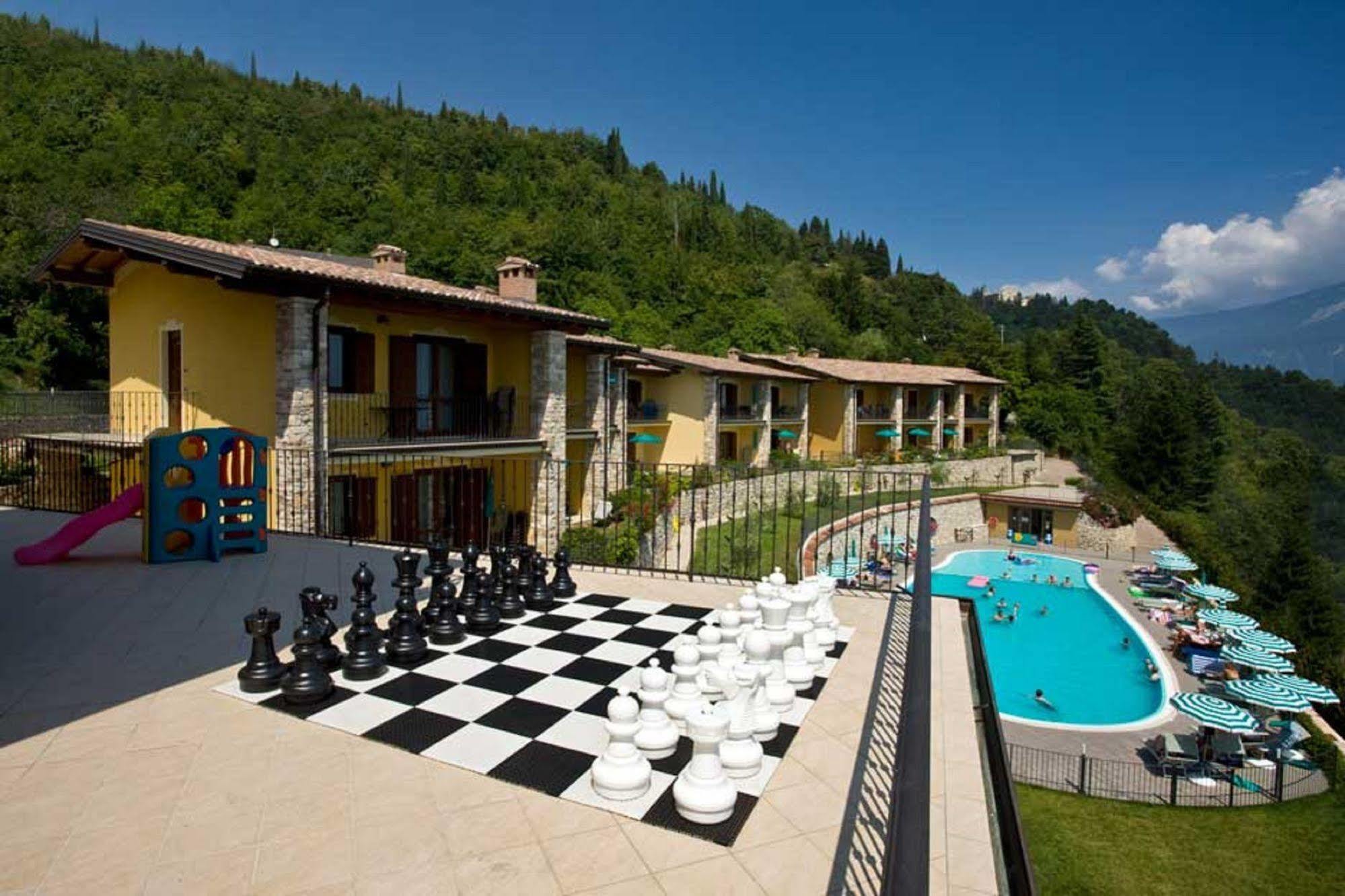 Residence Besass, Gtsgroup Тиньяле Экстерьер фото
